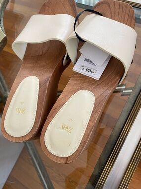 Zara Cream Leather Slide Clogs with Wood-Effect Footbed